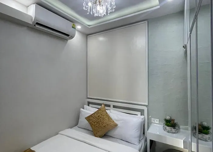 Sky Views "le Blue Penthouse" 2br, 40th Floor, Sky Views Coast Residences Near Moa, Naia, Ccp, Star City, World Trade Center & Us Embassy - "j Suites"